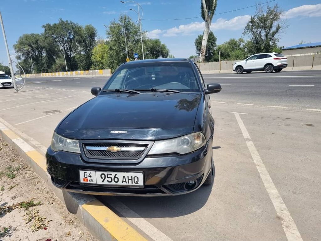 Daewoo Nexia: 2011 г., 1.6 л, Механика, Бензин, Седан: фото 4