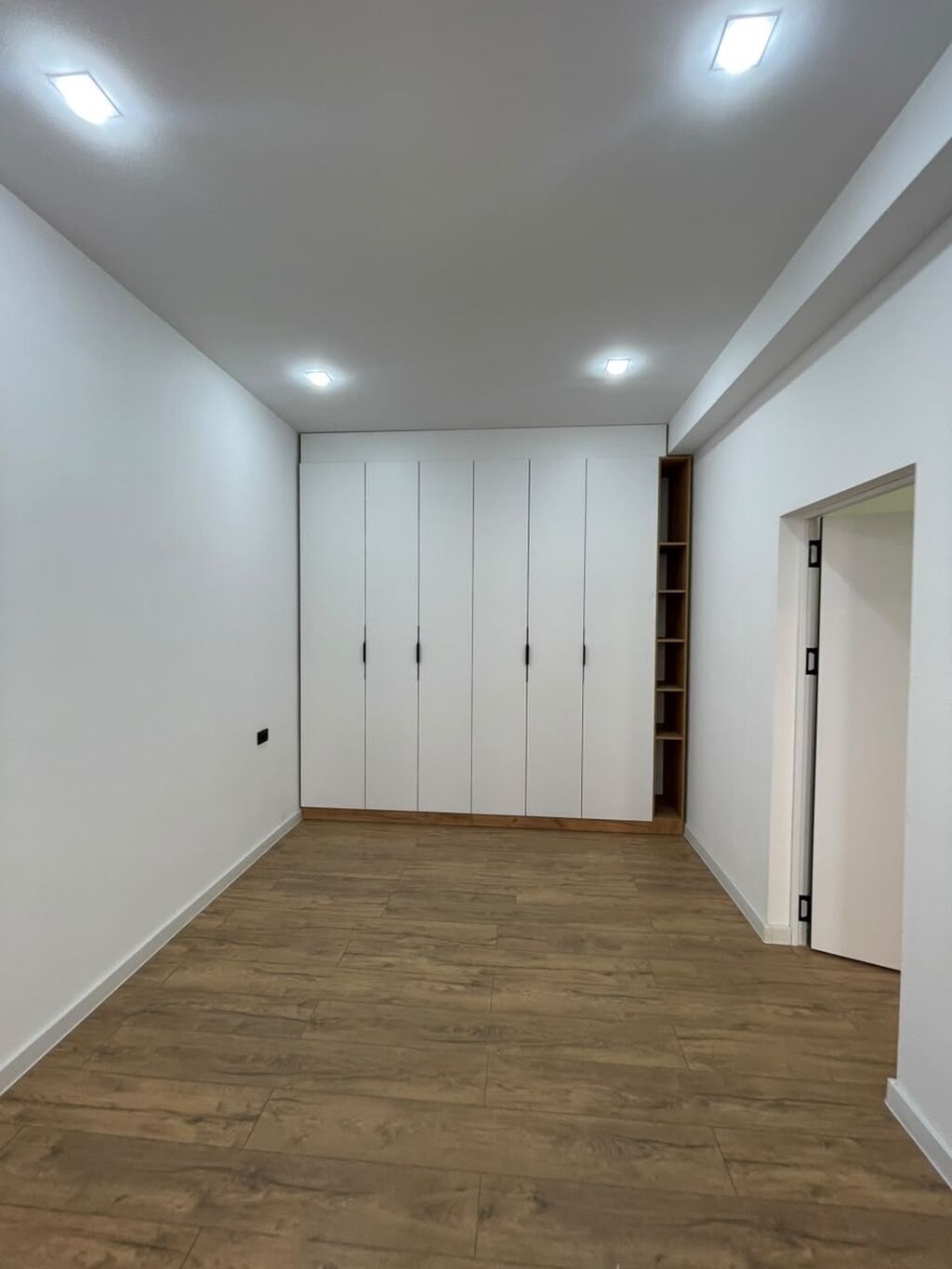 3 комнаты, 86 м², Фрунзе мкр., Элитка, 9 этаж, Дизайнерский ремонт: фото 6