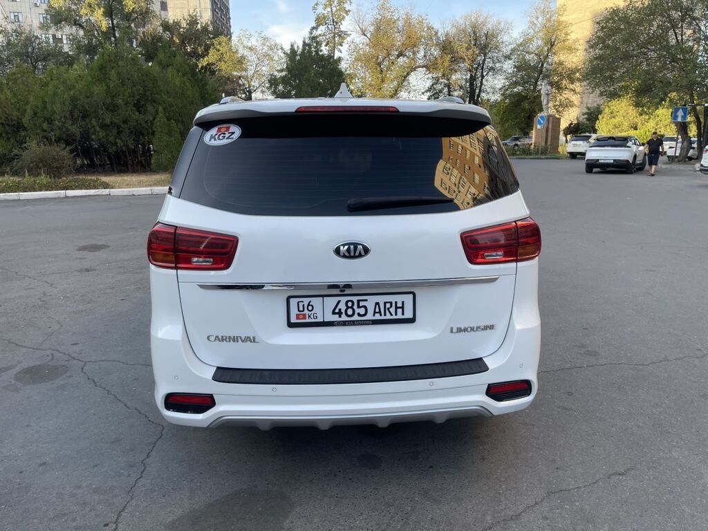 Kia Carnival: 2018 г., 2.2 л, Автомат, Дизель, Минивэн: фото 8