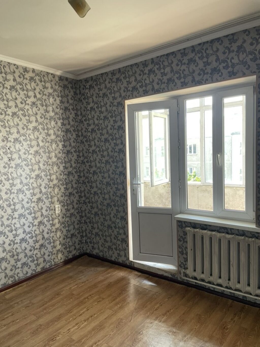 Сдаётся 1 комната в 3-комнатной квартире Район Ошского базара 15: фото 4