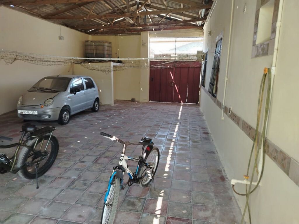Buzovna 4 otaqlı, 144 kv. m, Kredit yoxdur, Orta təmir