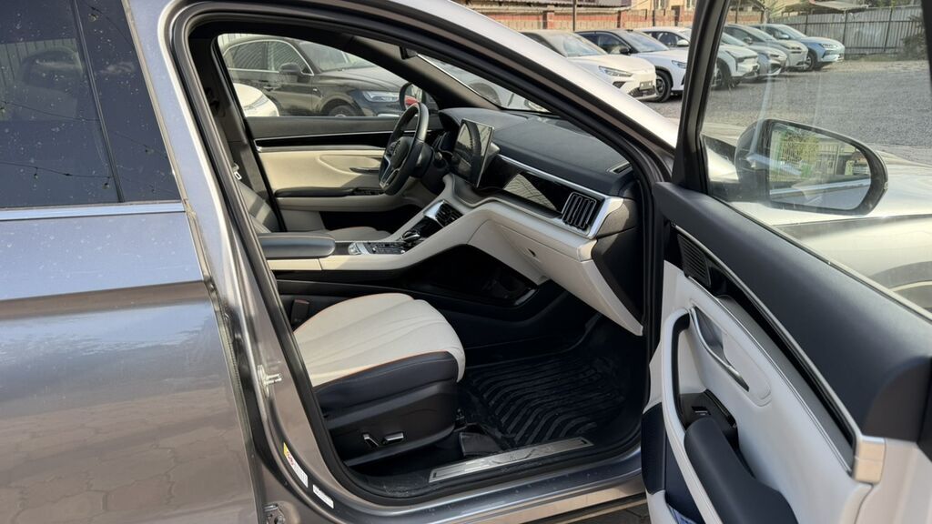 BYD Song Plus: 2022 г., 1.5 л, Автомат, Электромобиль, Кроссовер: фото 8