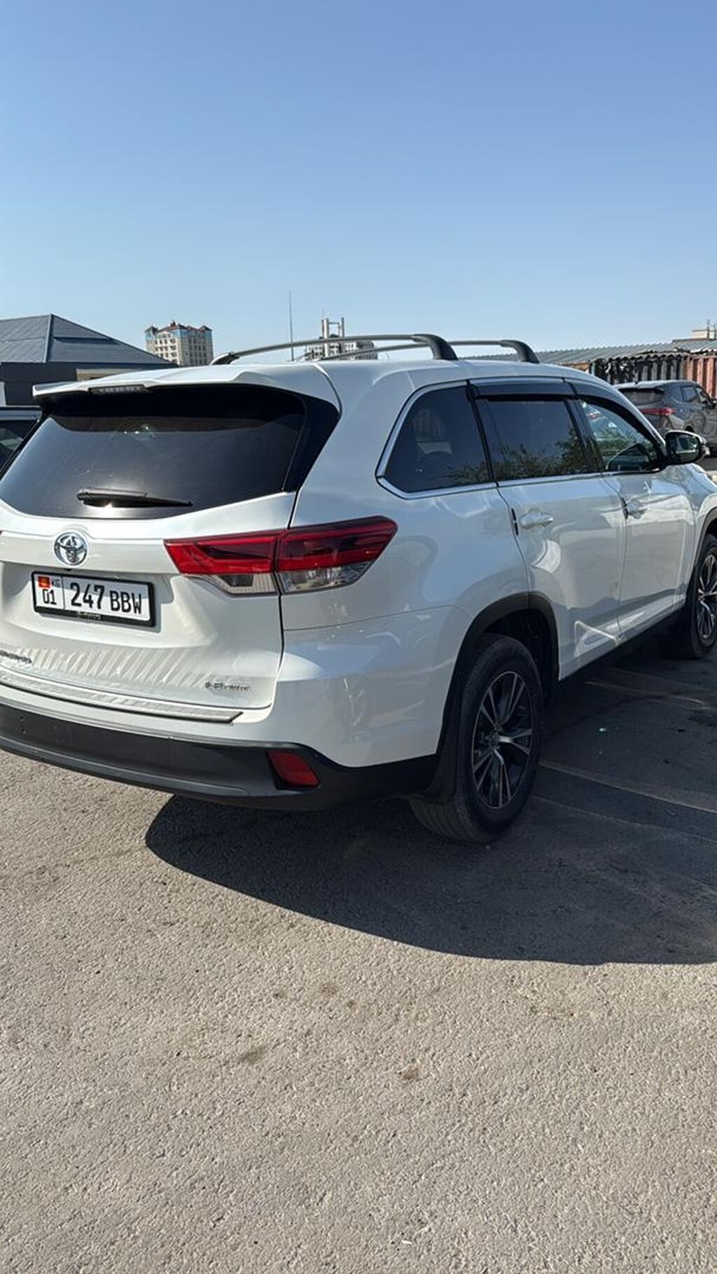 Toyota Highlander: 2019 г., 3.5 л, Автомат, Бензин, Кроссовер: фото 3