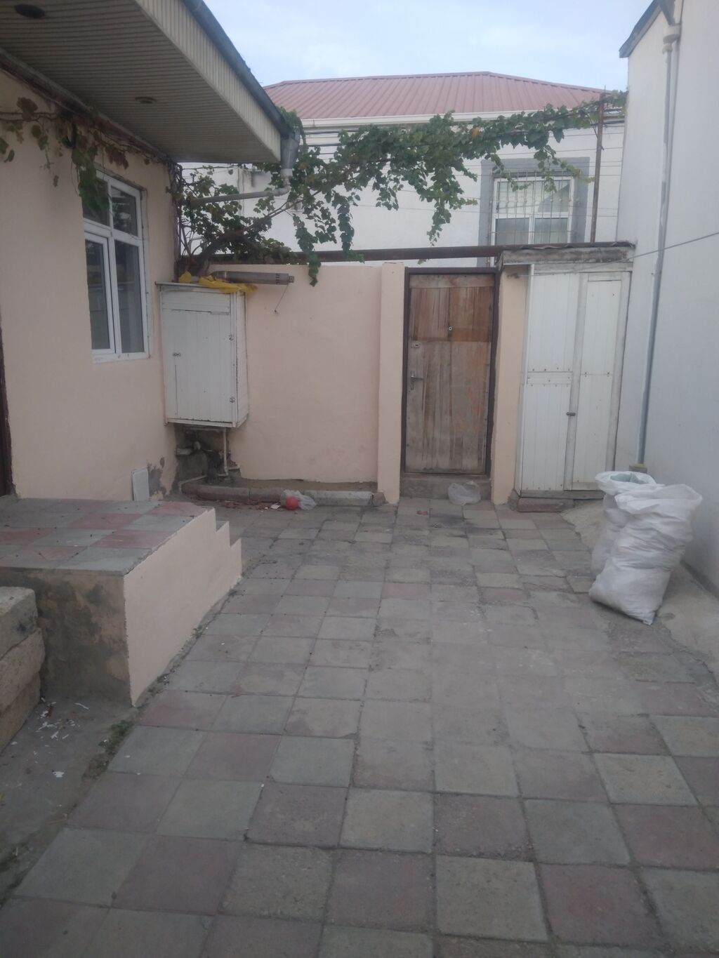 Сдаётся 2-комнатный дом, Баку, 55 м², 280 AZN/мес, фото 2 / 12