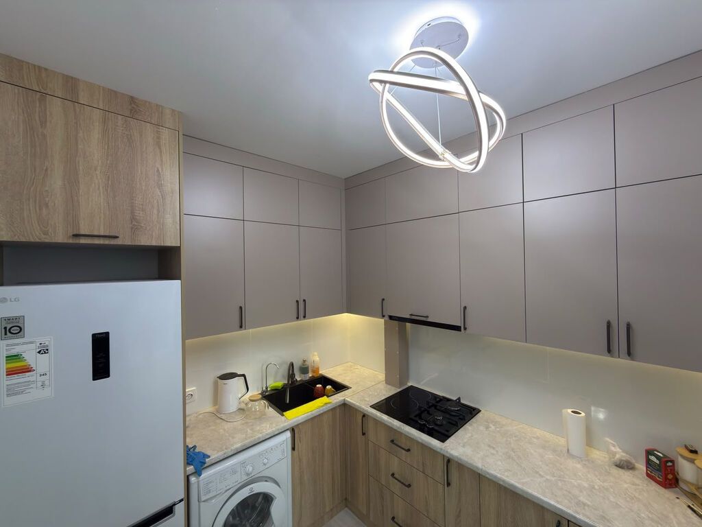 1 комната, 32 м², Пишпек Элитка, 13 этаж, Свежий ремонт: фото 8