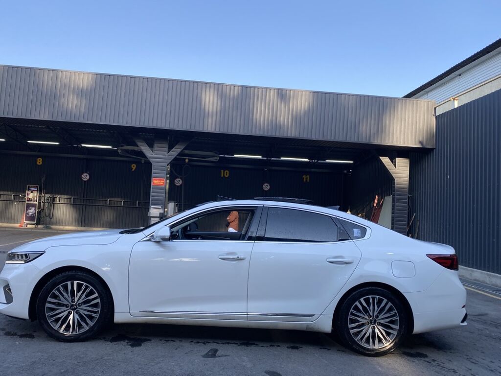 Kia Cadenza: 2020 г., 3 л, Автомат, Газ, Седан: фото 3