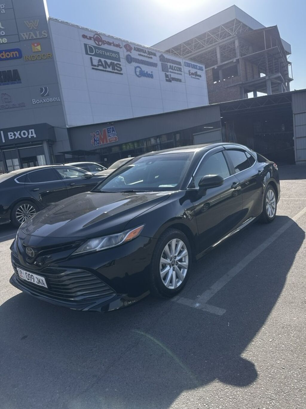 Toyota Camry: 2018 г., 2.5 л, Автомат, Бензин, Седан: фото 1