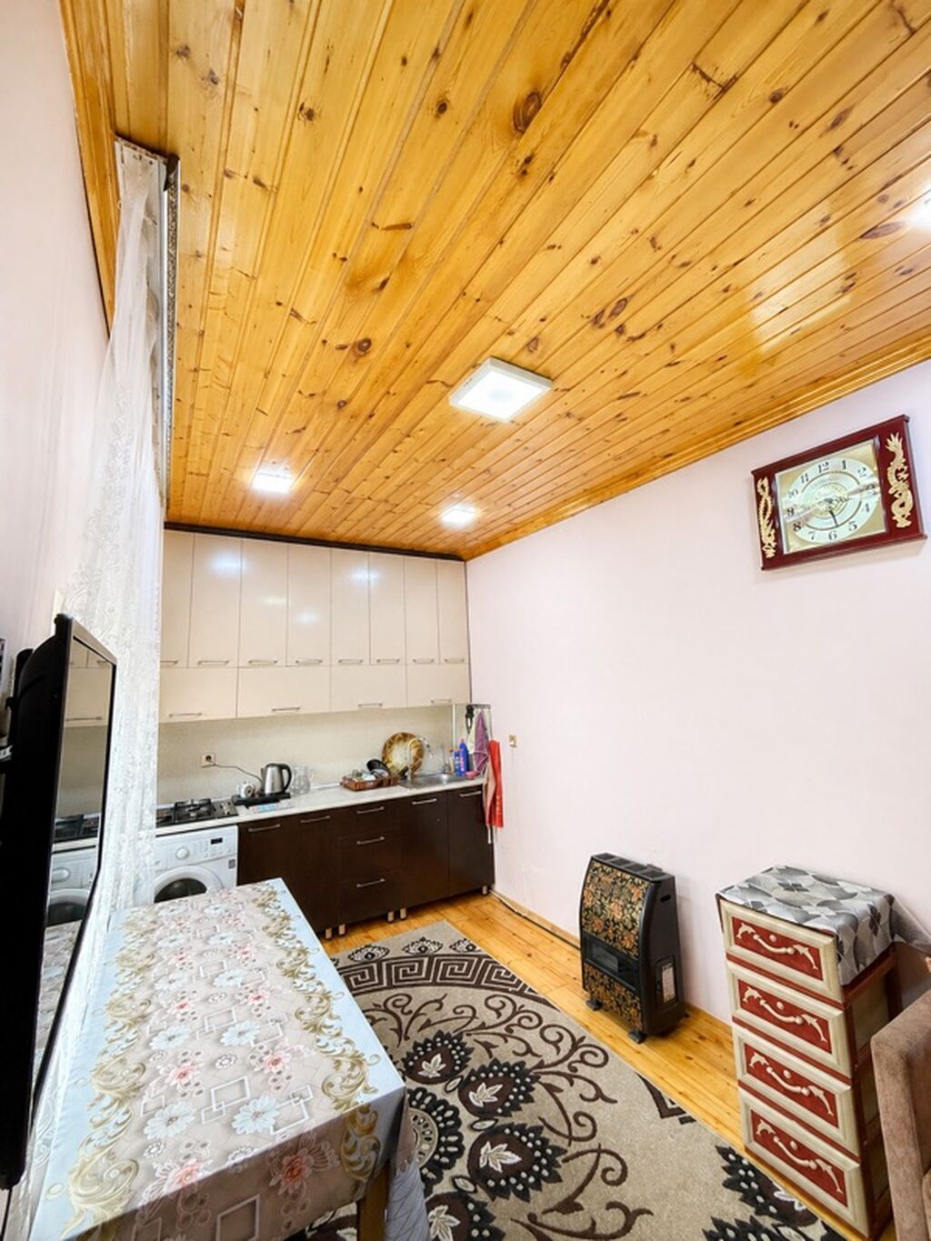 6 otaqlı, 130 kv. m, Kredit yoxdur, Yeni təmirli