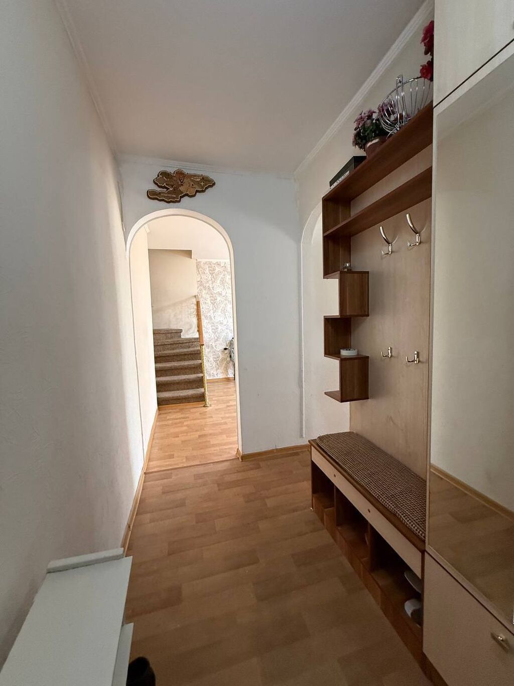 3 комнаты, 73 м², Золотой квадрат Индивидуалка, 5 этаж, Косметический ремонт: фото 4