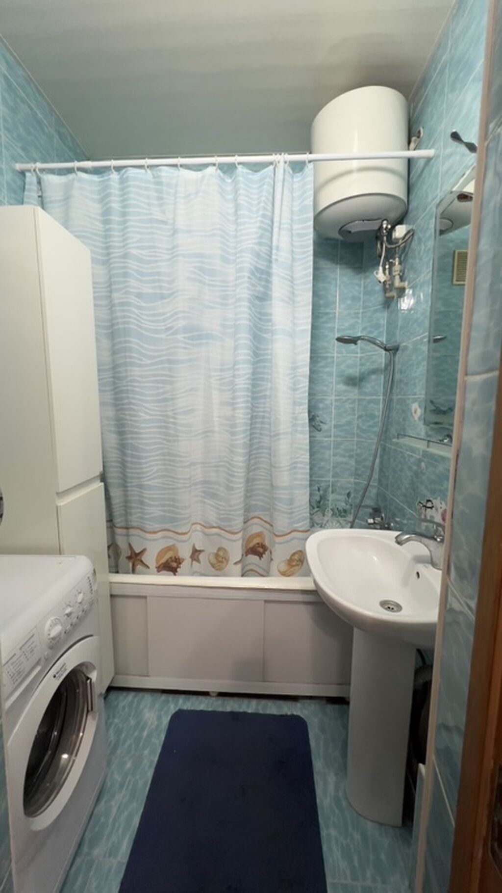 Продам 3-комн. квартиру, 94 м², центр, 4 этаж: фото 2