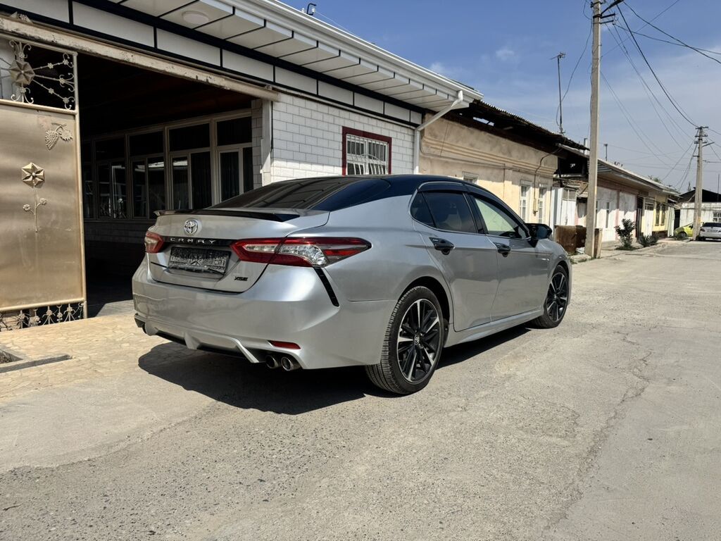 Toyota Camry: 2019 г., 2.5 л, Автомат, Бензин, Седан: фото 6