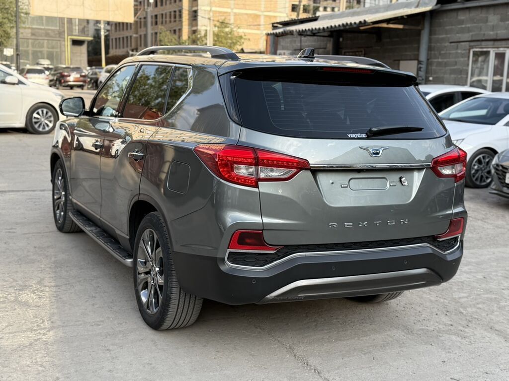 Ssangyong Rexton: 2020 г., 2.2 л, Автомат, Дизель, Внедорожник: фото 8