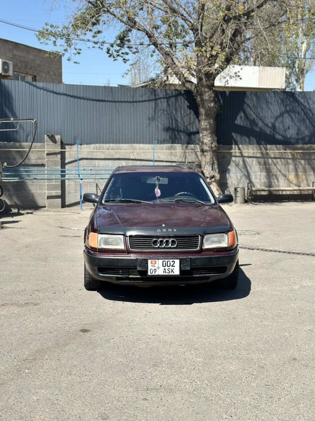 Audi 100: 1992 г., 2 л, Механика, Бензин, Седан: фото 5