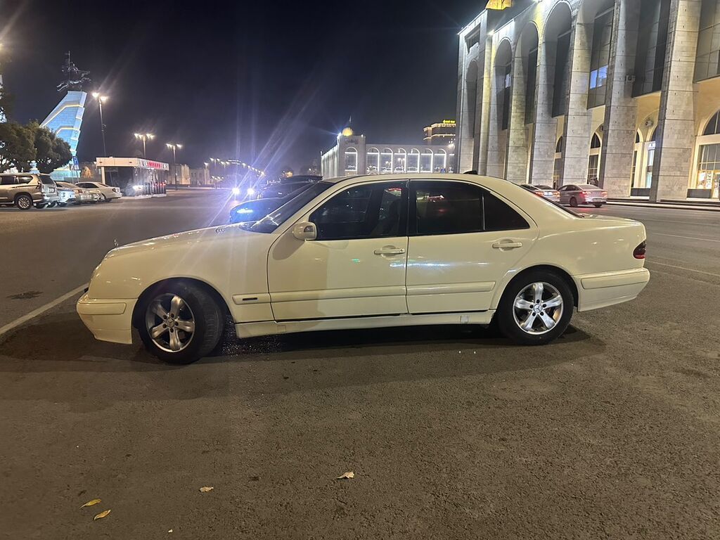 Mercedes-Benz E-Class: 2000 г., 2.2 л, Автомат, Дизель, Седан: фото 5