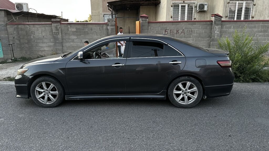 Toyota Camry: 2010 г., 2.5 л, Автомат, Бензин, Седан: фото 4