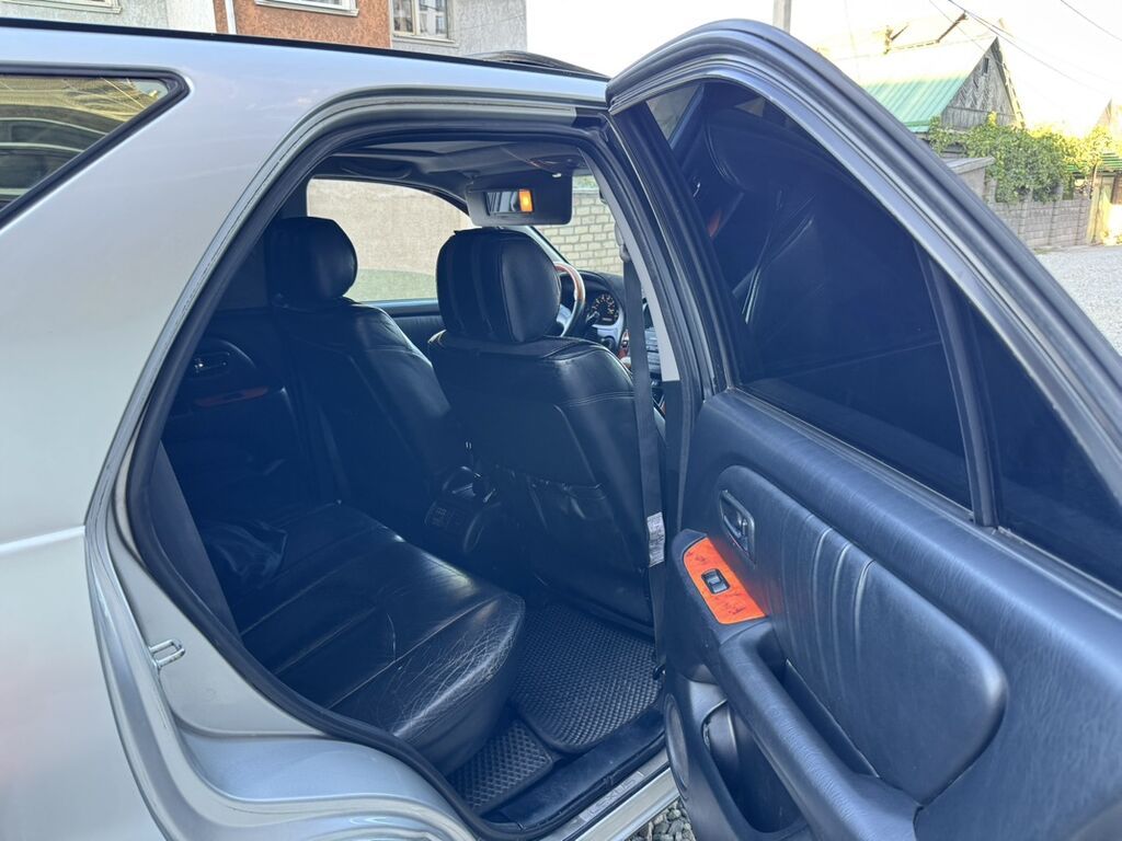 Lexus RX: 2001 г., 3 л, Автомат, Газ, Кроссовер: фото 4