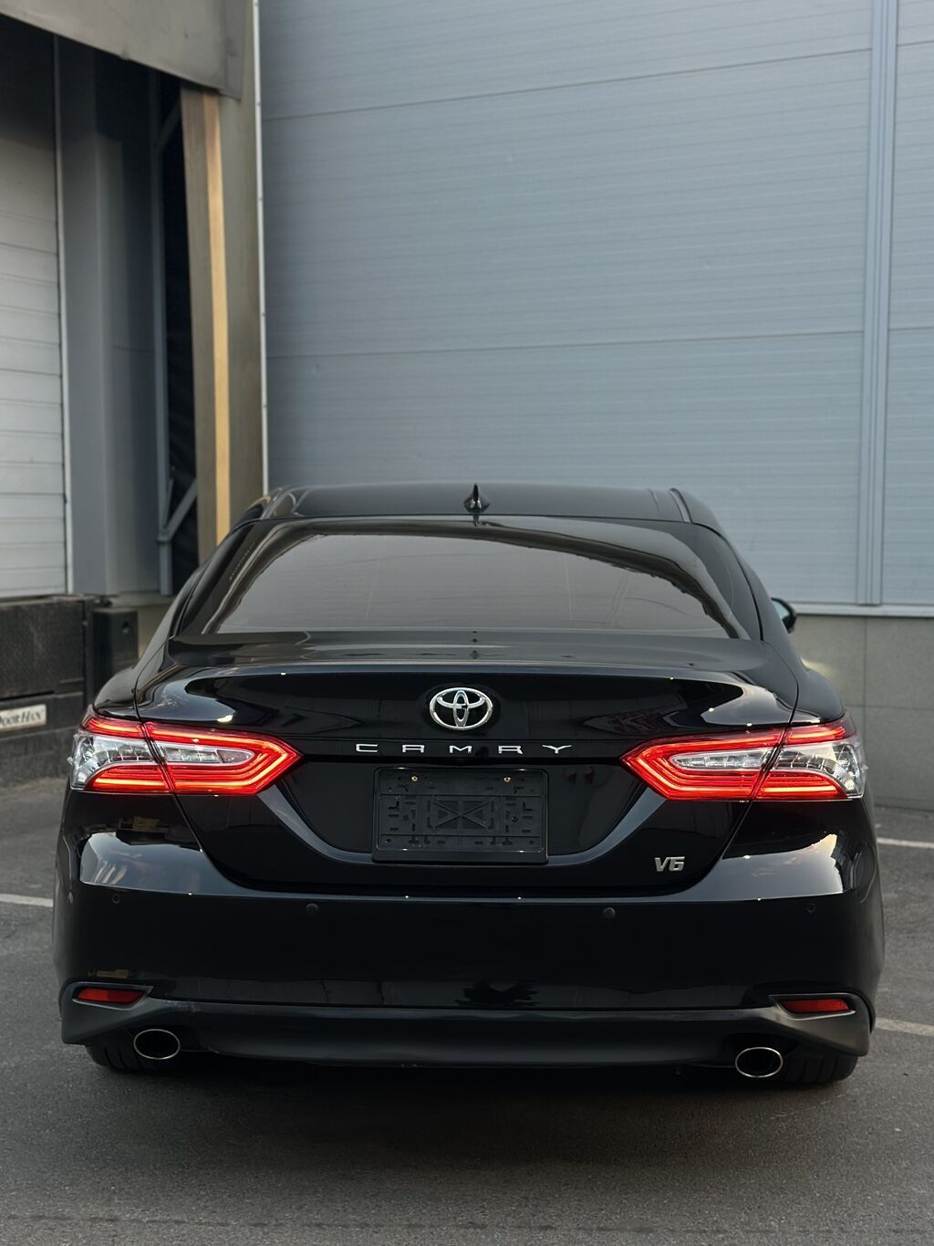 Toyota Camry: 2018 г., 3.5 л, Автомат, Бензин, Седан: фото 5