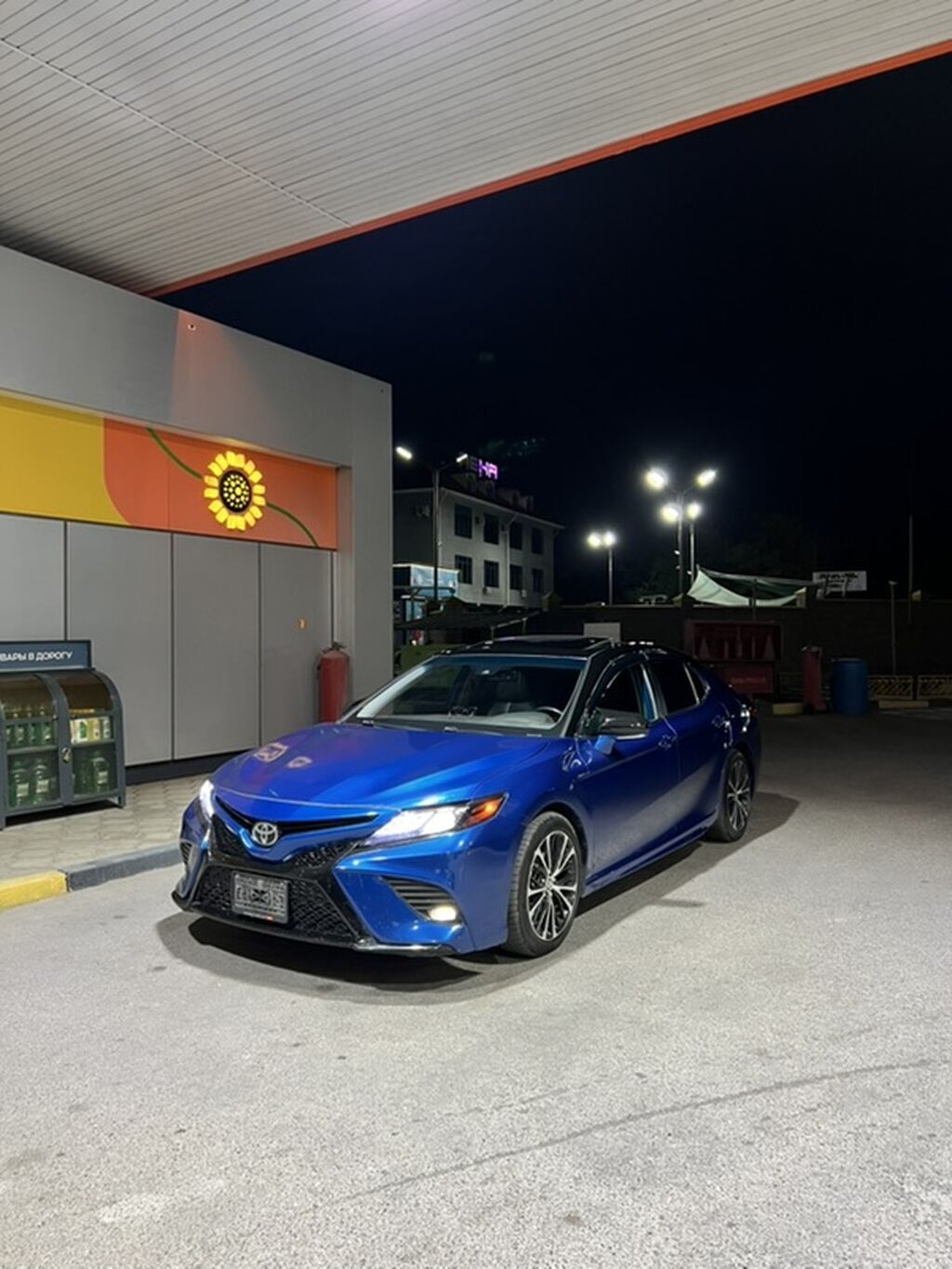Toyota Camry: 2020 г., 2.5 л, Автомат, Бензин, Седан: фото 4