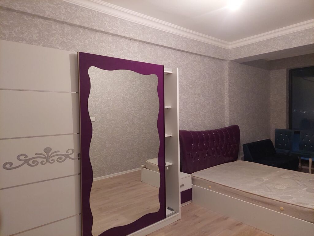 Yeni tikili binada dəniz panoramalı 2 otaqlı studio mənzil KİRAYƏ