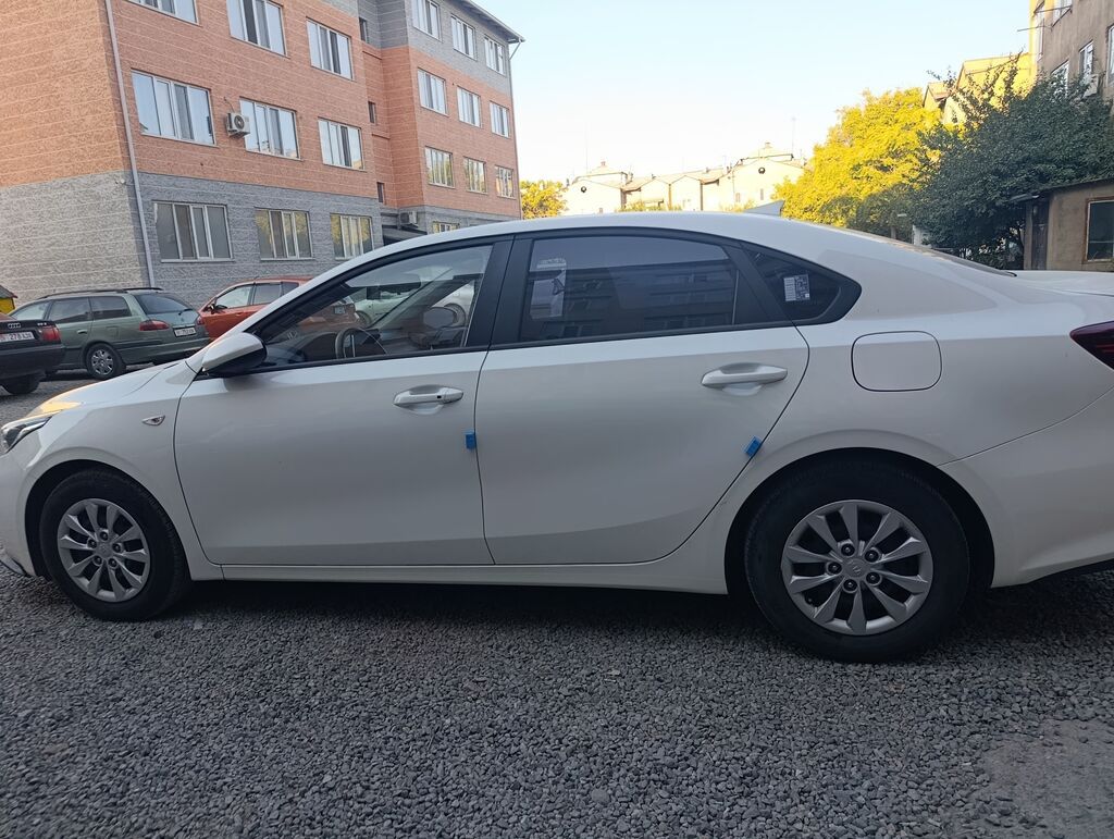 Продам Kia K3, 2021, 1.6 л, автомат, седан: фото 3