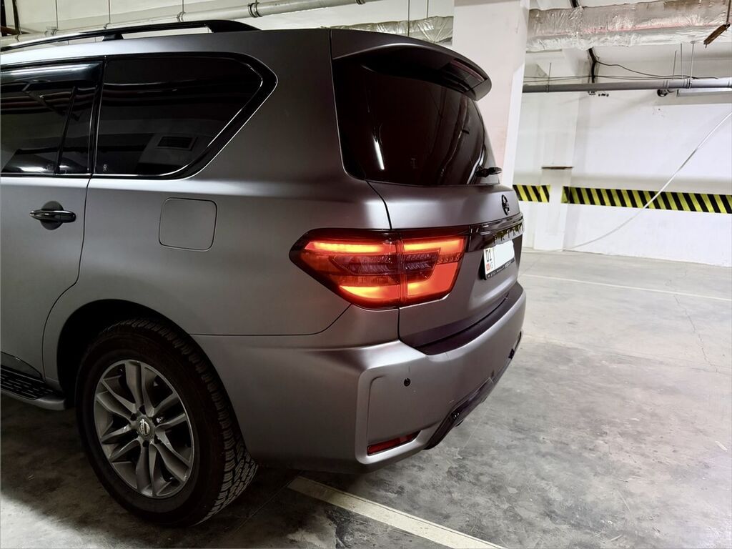 Nissan Patrol: 2010 г., 5.6 л, Автомат, Бензин, Внедорожник: фото 8