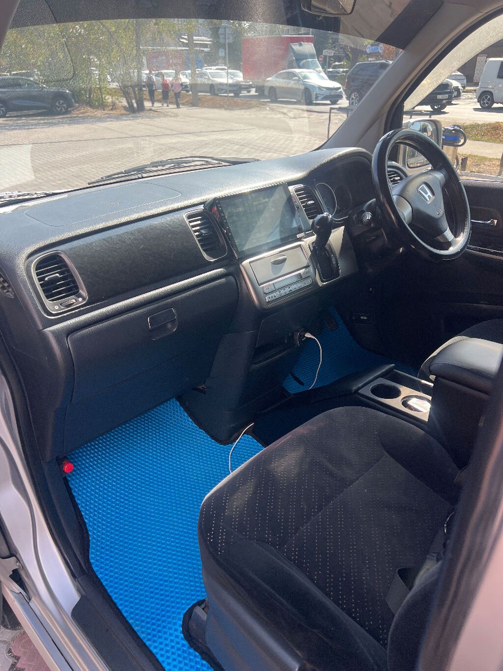 Honda Stepwgn: 2004 г., 2 л, Автомат, Бензин: фото 6