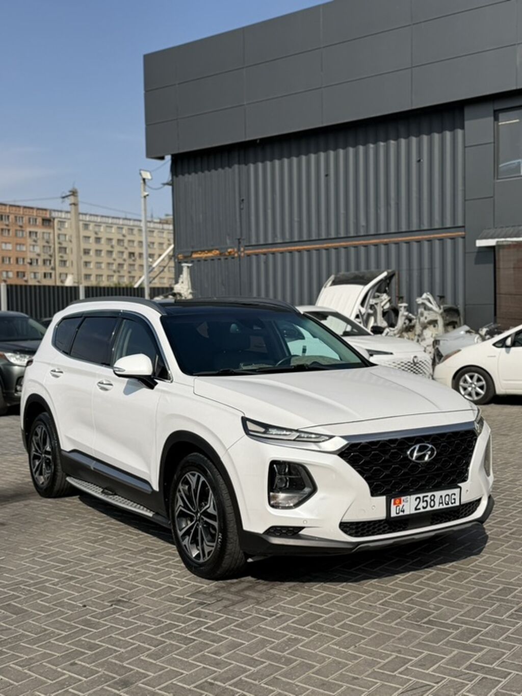 Hyundai Santa Fe: 2018 г., 2.2 л, Автомат, Дизель, Кроссовер: фото 2