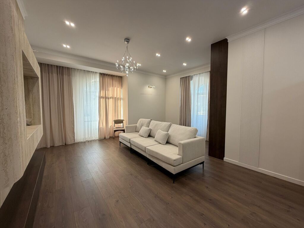 3 комнаты, 75 м², Элитка, 10 этаж, Свежий ремонт
