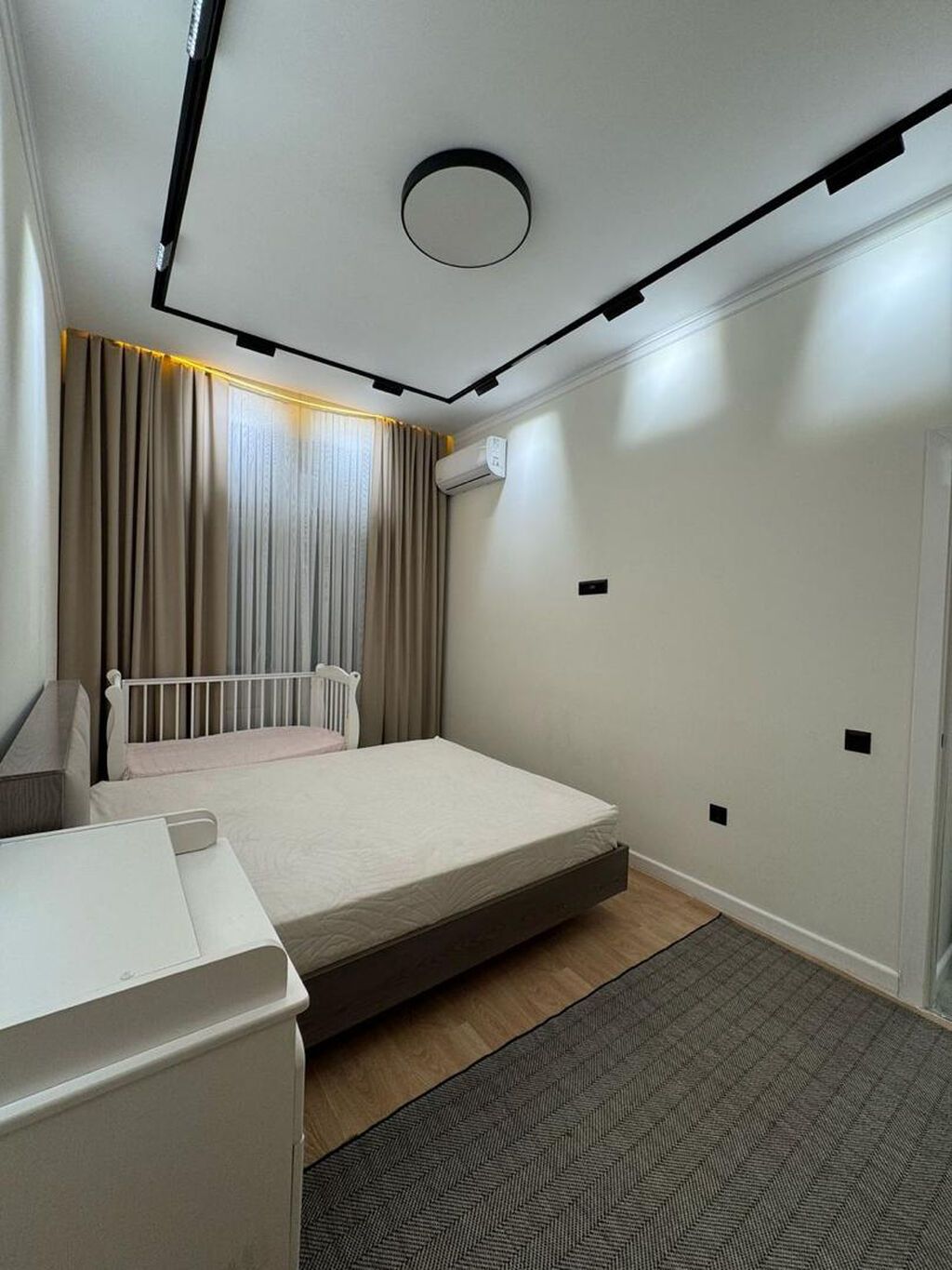 2 комнаты, 60 м², Асанбай мкр Элитка, 8 этаж, Евроремонт: фото 5