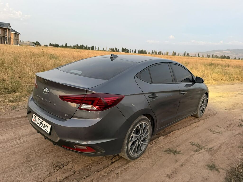Hyundai Avante: 2019 г., 1.6 л, Автомат, Бензин, Седан: фото 6