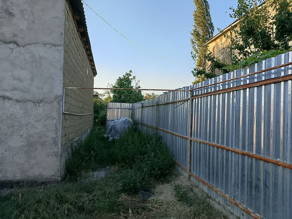 2 otaqlı, 80 kv. m, Təmirsiz
