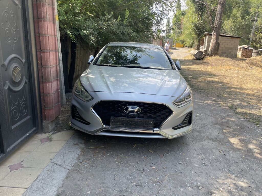 Hyundai Sonata: 2018 г., 2 л, Автомат, Бензин, Седан: фото 2