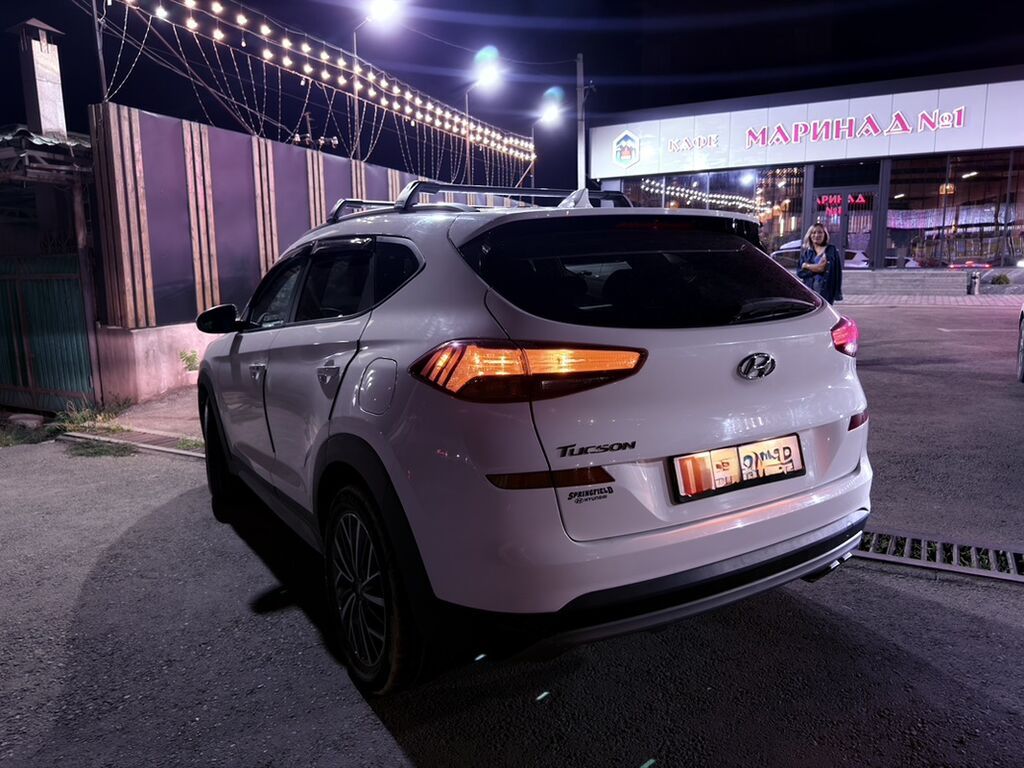 Hyundai Tucson: 2019 г., 2.4 л, Автомат, Бензин, Кроссовер: фото 3