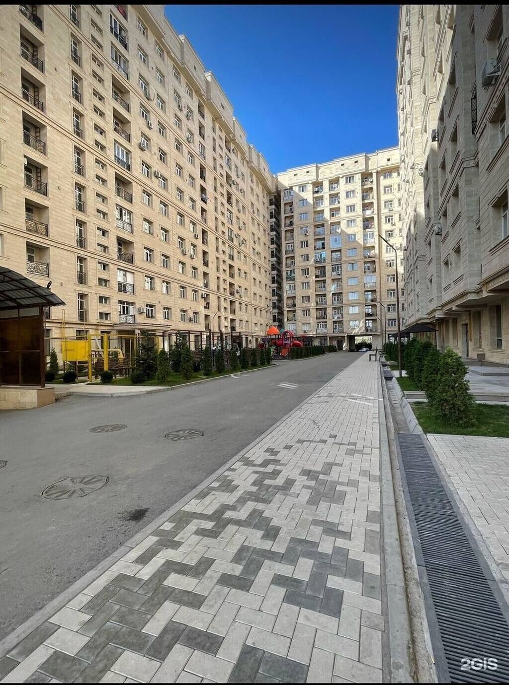 1 комната, 37 м², 11 этаж: фото 2