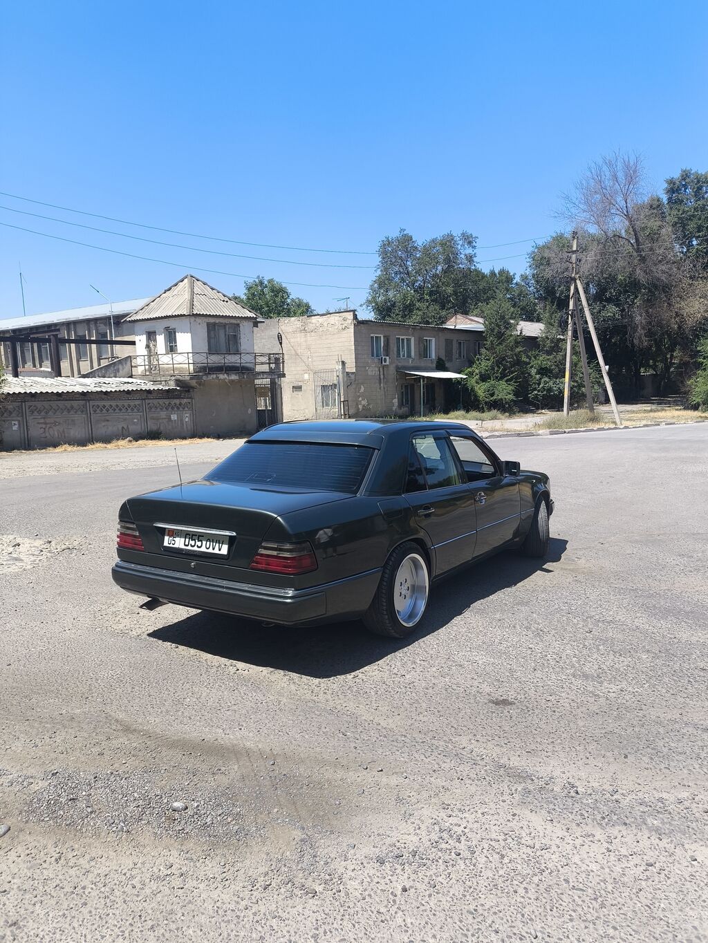 Mercedes-Benz W124: 1994 г., 3.2 л, Автомат, Бензин, Седан: фото 2
