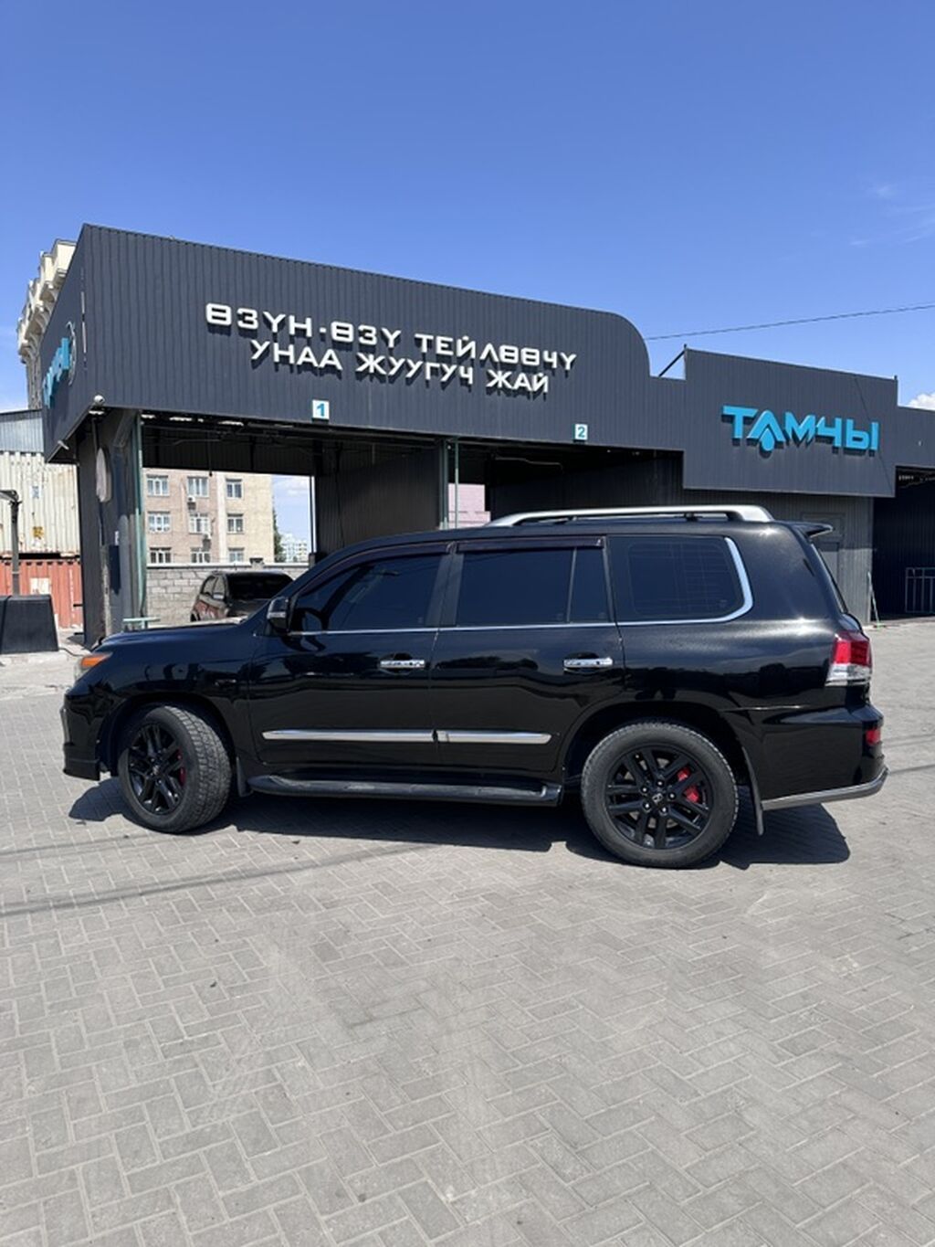 Lexus LX: 2012 г., 5.7 л, Автомат, Бензин, Внедорожник: фото 5