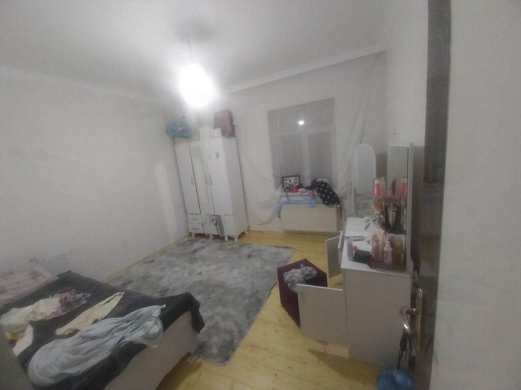 6 otaqlı, 150 kv. m, Kredit yoxdur, Yeni təmirli