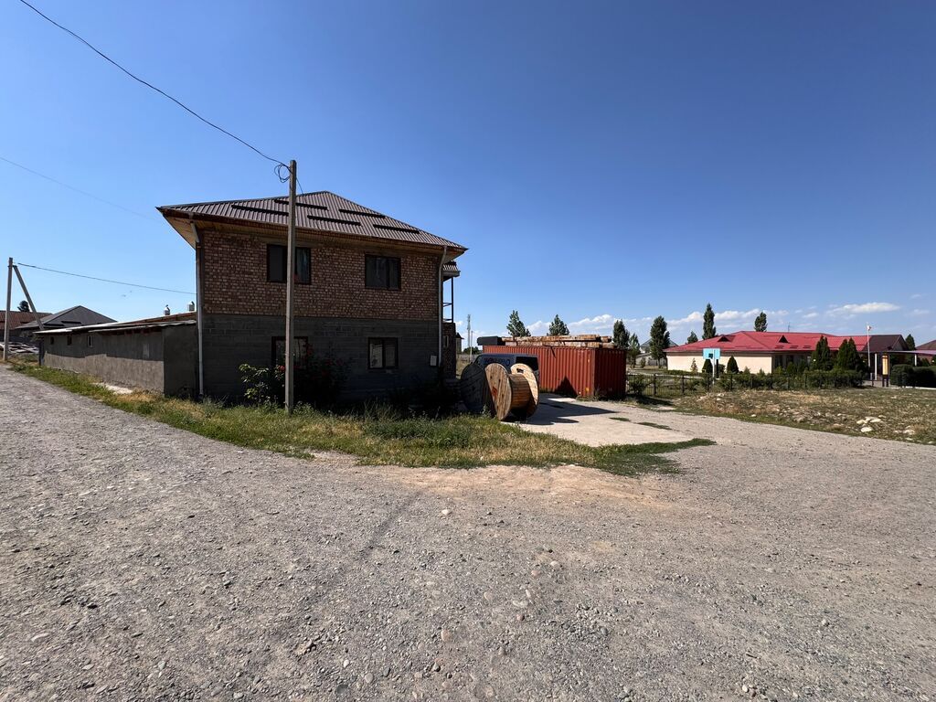 Продаётся добротный дом в ж/м Орок по первой линии (Ленинский район): фото 4