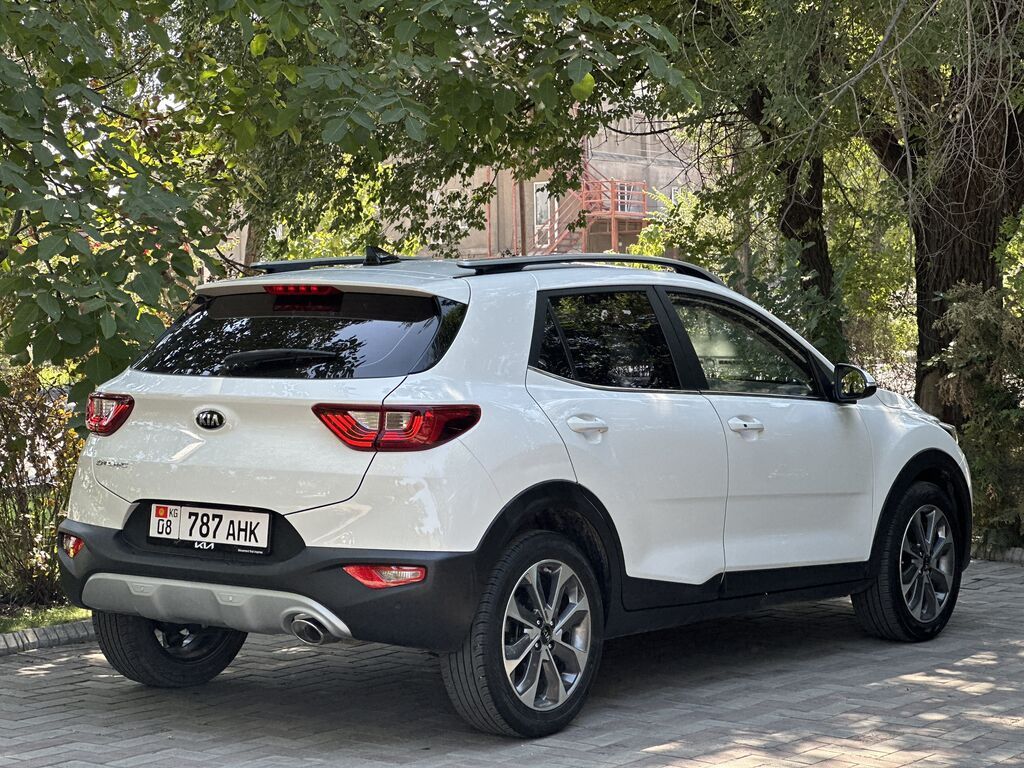 Kia Stonic: 2019 г., 1.4 л, Автомат, Бензин, Лифтбек: фото 4