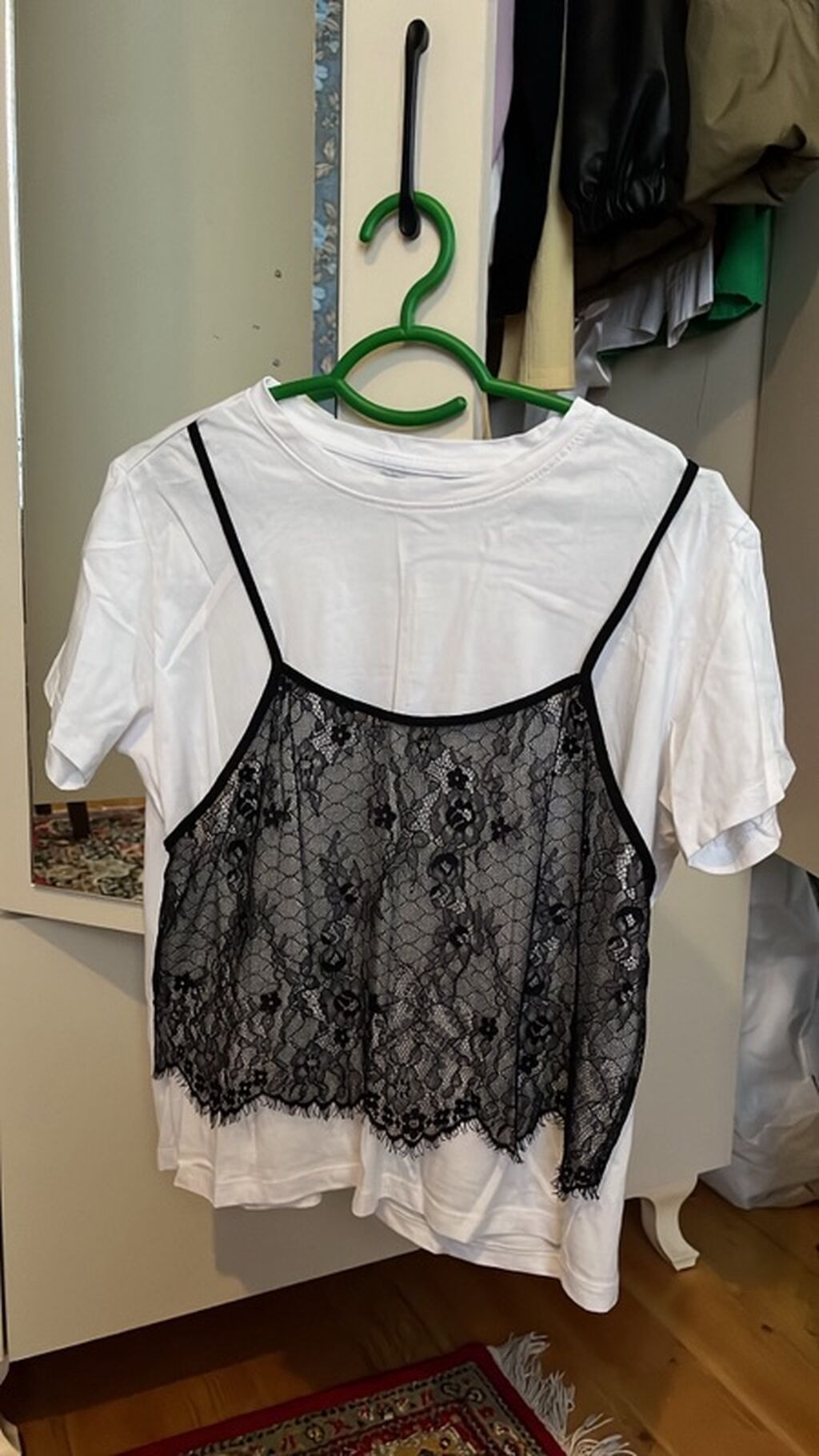 Məhsul: Sinsay brendli 2-li üst geyim - Ölçü: M (etiketdə “Size M”) -