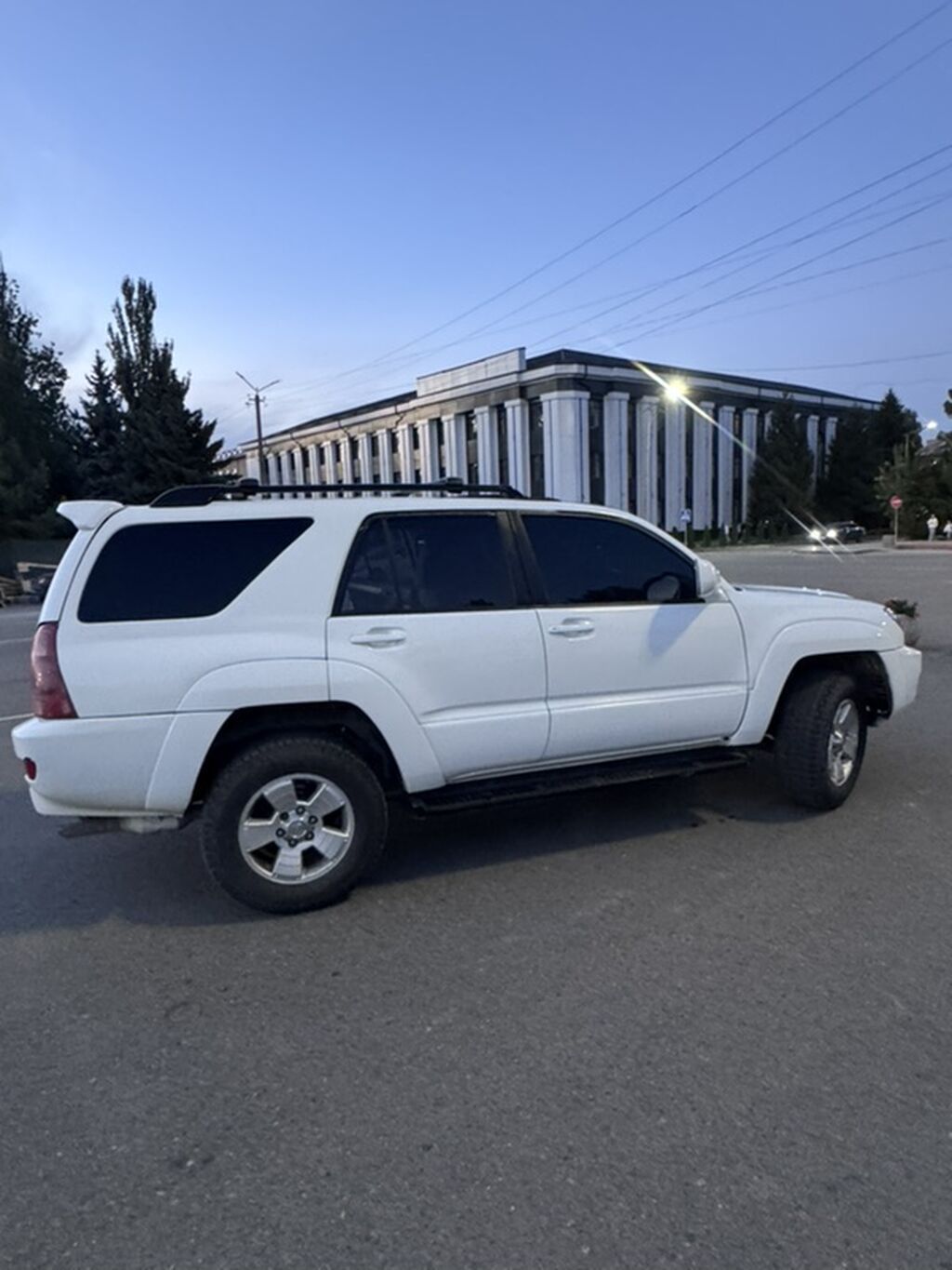 Toyota 4Runner: 2004 г., 4.7 л, Автомат, Бензин, Внедорожник: фото 1