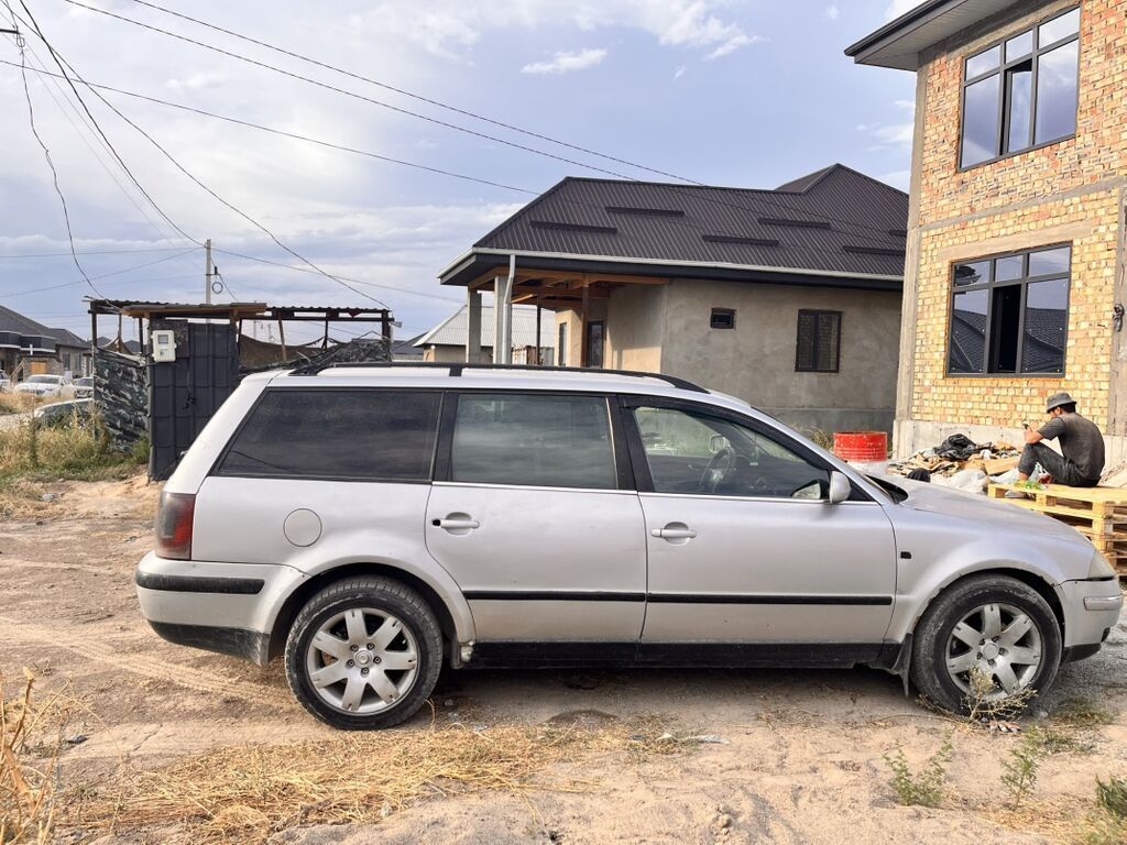 Volkswagen Passat Variant: 2001 г., 1.9 л, Механика, Дизель, Универсал: фото 3