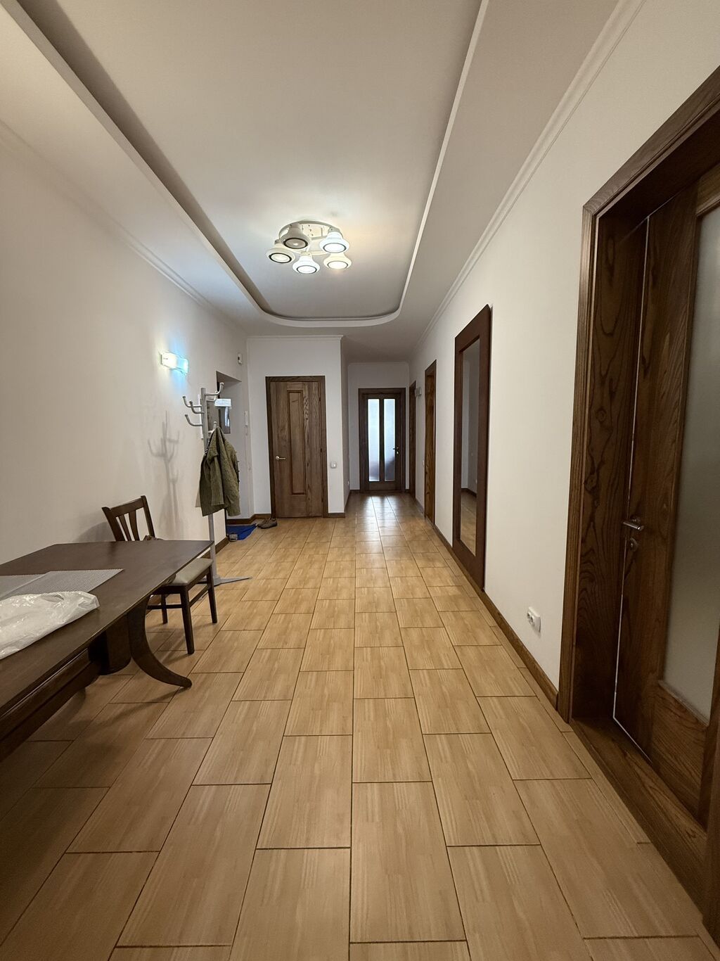 3 комнаты, 145 м², 7 мкр Элитка, 7 этаж, Евроремонт: фото 2