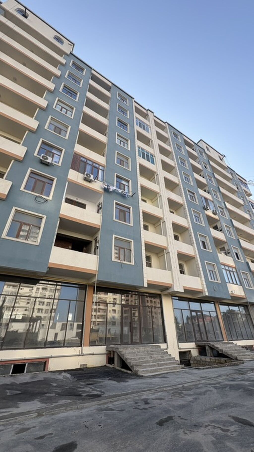 Binəqədi qəs., 2 otaqlı, Yeni tikili, 66 kv. m