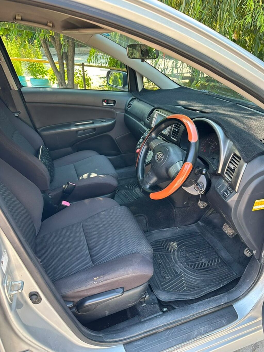 Toyota WISH: 2003 г., 1.8 л, Автомат, Бензин, Минивэн: фото 7