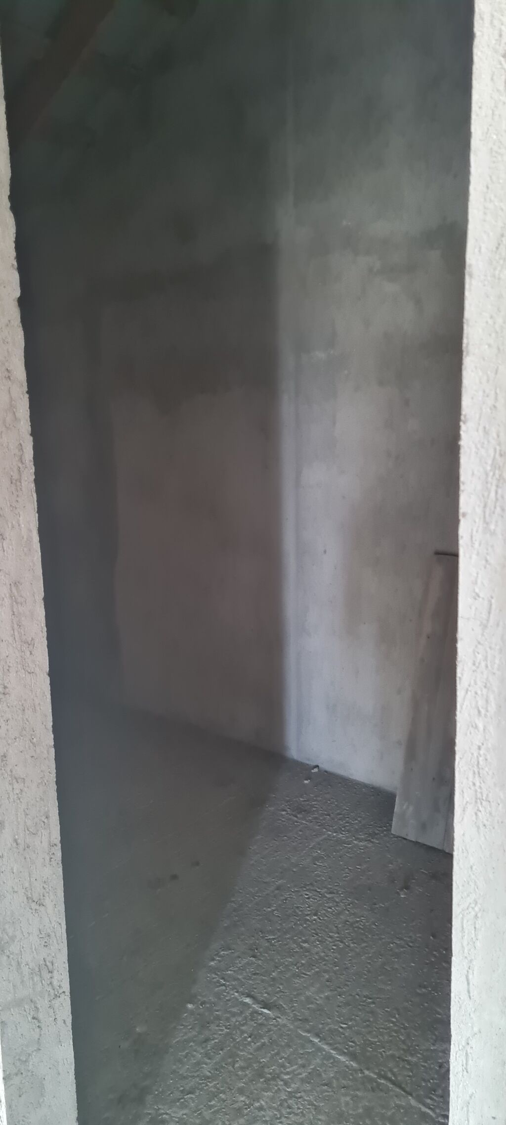 Kürdəxanı qəs. 4 otaqlı, 90 kv. m, Kredit yoxdur, Təmirsiz