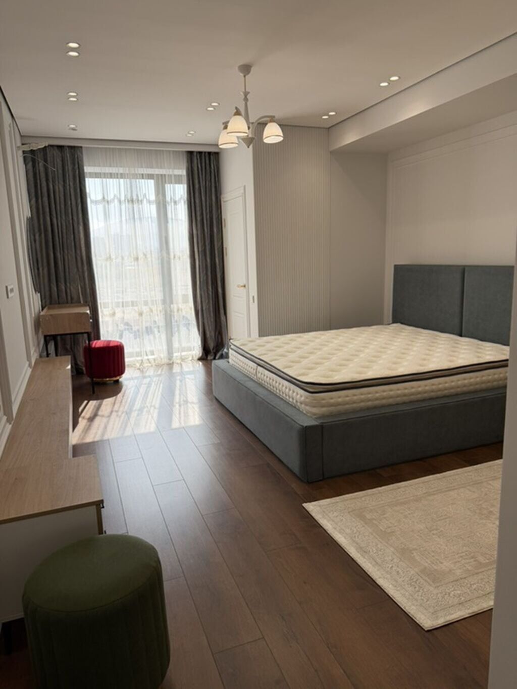 2 комнаты, 72 м², Ак-Кеме Элитка, 10 этаж, Дизайнерский ремонт: фото 2
