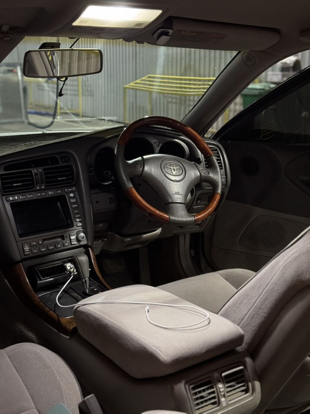 Toyota Aristo: 2002 г., 3 л, Автомат, Бензин, Седан: фото 5