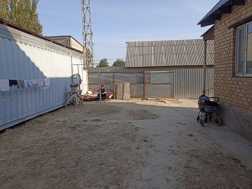 4 комнаты, 80 м², 3 соток, Бишкек, Калыс-ордо ж/м Собственник: фото 4