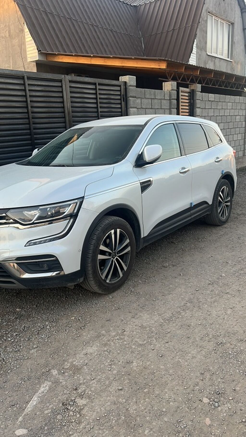Ssangyong : 2019 г., 2 л, Автомат, Газ, Кроссовер: фото 2